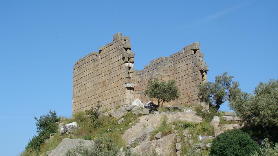 Bafa Gölü Kayaları